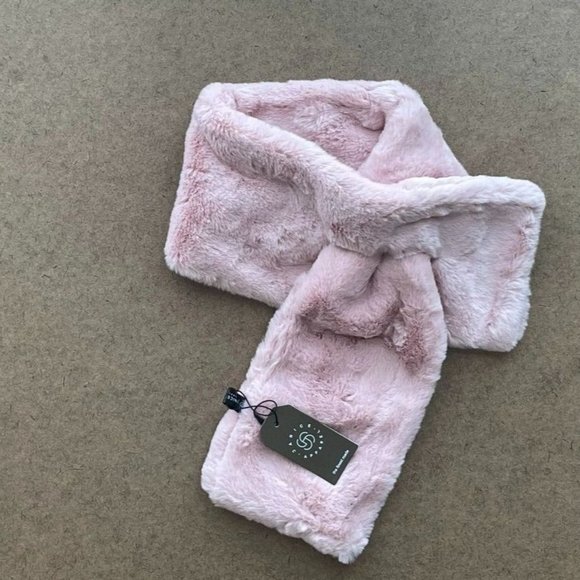 COPY - WOMENS PINK SOLID FUR FEEL SOFT SCARF - NWT - SZ: OS - Picture 3 of 5